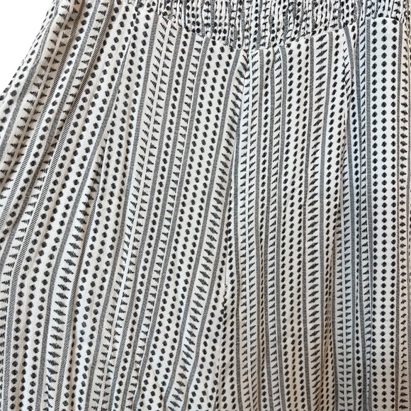 White Tank Top‎ Jumpsuit - Picture 5 of 5